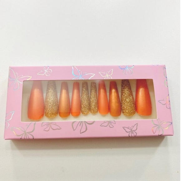 Hand painted fall press ons - Picture 2 of 2